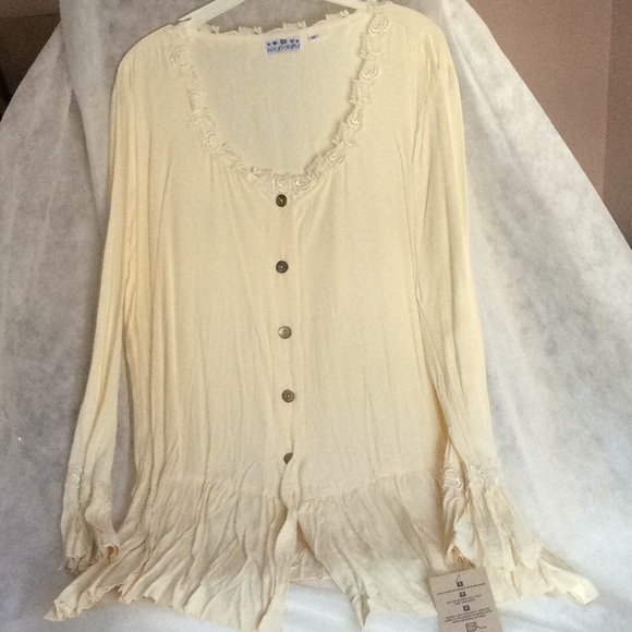 Lew Magram Auditorium Skirts Vintage Lew Magram Romantic Tunic And